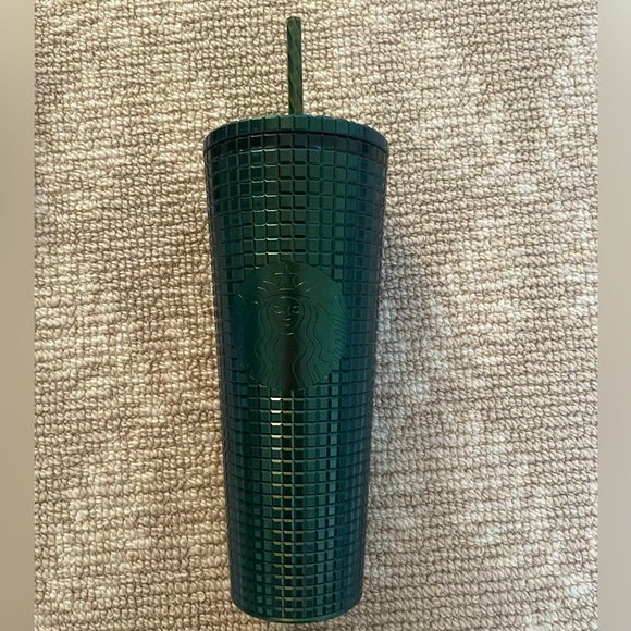 Green square studded Starbucks cup - Picture 1 of 1